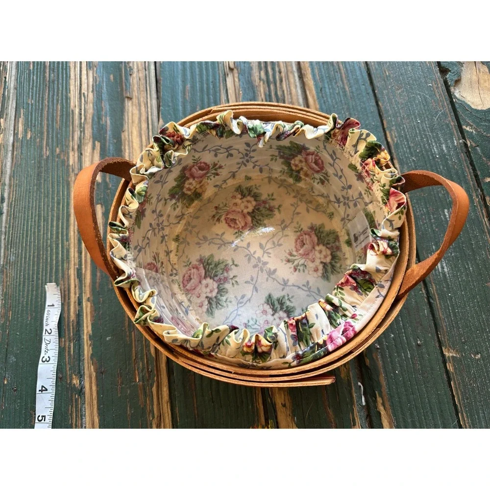 Longaberger 1995 Round Handwoven Basket Floral Liner Leather Handles 7 Inch